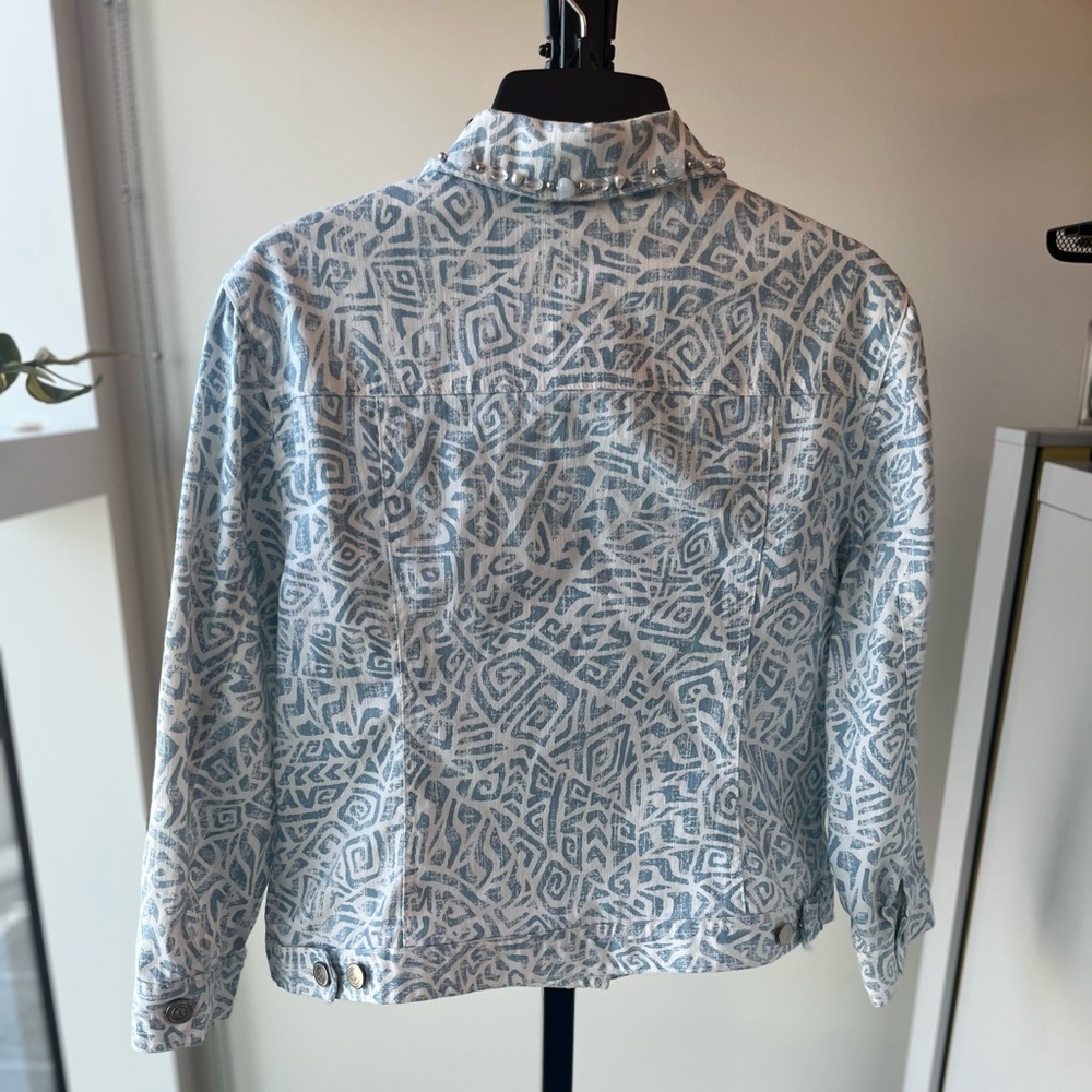 Ruby Rd. Blue and White Patterned Jacket - Picture 2 of 9